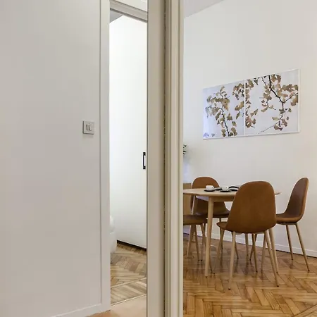 Apartment Italianway Easy - Nerino 5 Milan