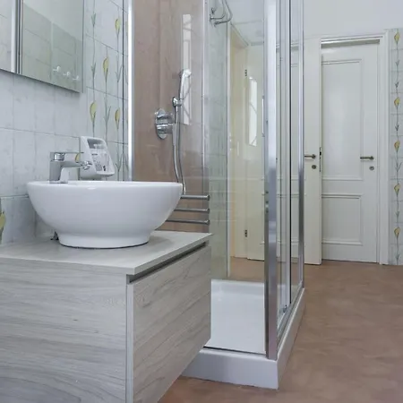 Italianway Easy - Nerino 5 Apartment *